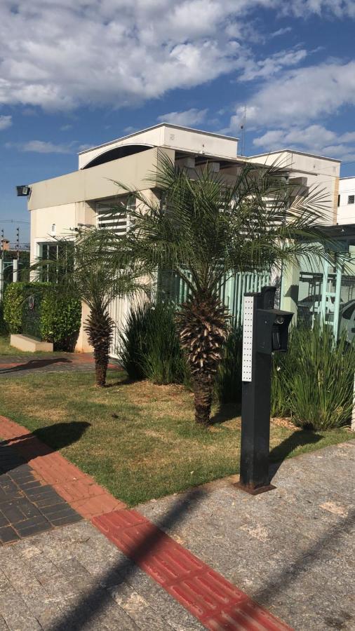 Apartamento Em Londrina Privado Com 2 Quartos De Casal Com Utensilios Garagem E Wifi 아파트 외부 사진